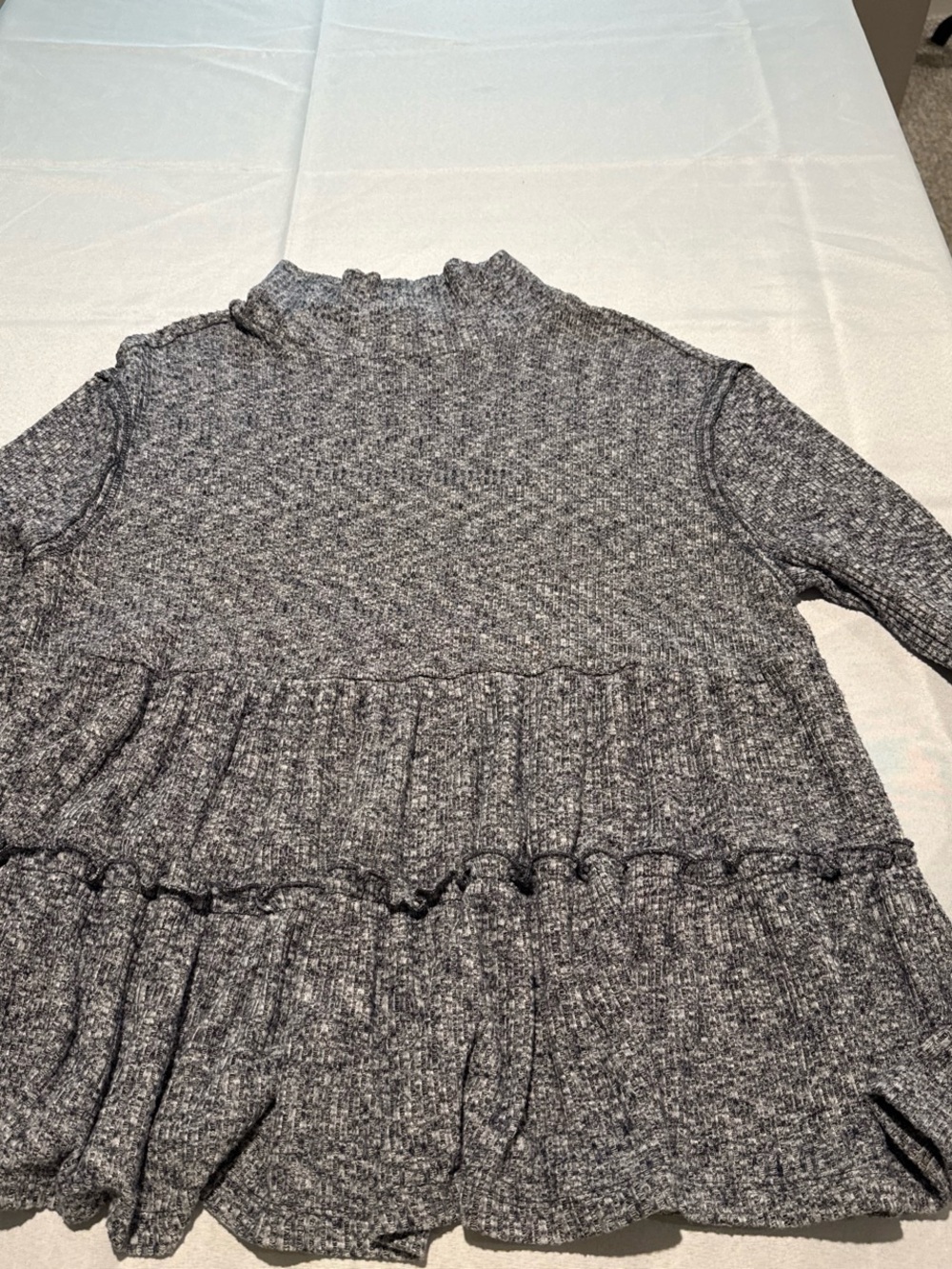MELLODAY Gray Ruffle-Tiered Turtleneck Sweater